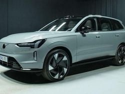 Harmaa Käytetty 2024 Volvo EX90 Performance Katumaasturi | 94 800 € (Kallis)