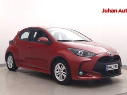 Punainen Käytetty 2023 Toyota Yaris Business Edition Viistoperä | 20 990 € (Perustarjous)