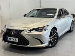 Met. harmaa Käytetty 2024 Lexus ES300H Business Edition Sedan | 49 900 € (Perustarjous)