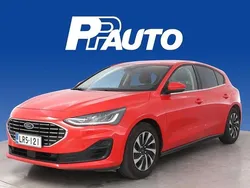 Punainen Käytetty 2022 Ford Focus Titanium Viistoperä | 19 890 € (Supertarjous)