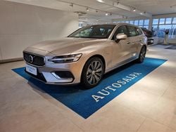 Hopea Käytetty 2023 Volvo V60 Core Farmari | 37 900 € (Hyvä tarjous)