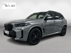 Harmaa Käytetty 2025 BMW X5 M Sport Katumaasturi | 129 900 €