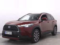 Met. punainen Käytetty 2022 Toyota Corolla Cross Edition Katumaasturi | 33 450 € (Perustarjous)