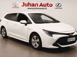 Valkoinen Käytetty 2019 Toyota Corolla Active Farmari | 18 990 € (Perustarjous)