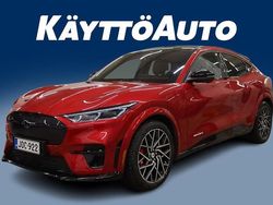 Punainen Käytetty 2025 Ford Mustang Mach-E GT Katumaasturi | 69 990 €