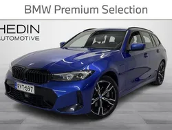 Sininen Käytetty 2024 BMW 330e Comfort Edition Farmari | 51 900 €
