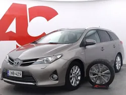 Ruskea (beige) Käytetty 2014 Toyota Auris Touring Sports Premium Farmari | 8 990 € (Perustarjous)