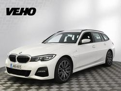 Valkoinen Käytetty 2021 BMW 320e Comfort Edition Farmari | 26 900 € (Perustarjous)