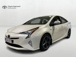 Valkoinen Käytetty 2016 Toyota Prius Active Viistoperä | 18 490 € (Perustarjous)