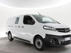 Valkoinen Käytetty 2023 Opel Vivaro-e Combi Comfort Van | 35 880 €