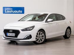 Valkoinen Käytetty 2021 Hyundai i30 Comfort Viistoperä | 17 990 € (Perustarjous)