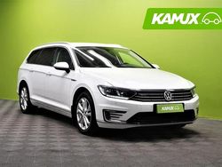 Valkoinen Käytetty 2018 VW Passat GTE Farmari | 15 890 € (Hyvä tarjous)