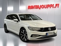 Valkoinen Käytetty 2020 VW Passat Farmari | 18 970 € (Hyvä tarjous)