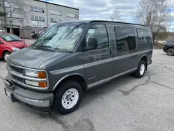 Harmaa Käytetty 2000 Chevrolet Express Tila-auto | 12 900 €