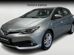 Harmaa Käytetty 2017 Toyota Auris Active Viistoperä | 11 390 € (Hyvä tarjous)