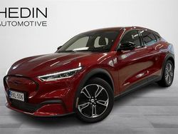 Käytetty 2025 Ford Mustang Mach-E Katumaasturi | 49 990 € (Kallis)