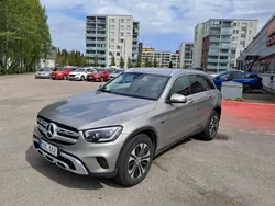 Mercedes GLC300e