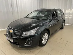 Musta Käytetty 2012 Chevrolet Cruze LT Farmari | 4 900 € (Hyvä tarjous)