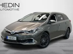 Harmaa Käytetty 2016 Toyota Auris Touring Sports Premium Farmari | 14 850 € (Perustarjous)