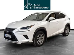Käytetty 2018 Lexus NX300h Business Edition Katumaasturi | 27 480 € (Hyvä tarjous)