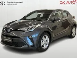 Harmaa Käytetty 2024 Toyota C-HR Active Katumaasturi | 31 900 € (Hieman kallis)