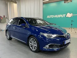Käytetty 2017 Toyota Auris Multidrive S Viistoperä | 17 790 € (Perustarjous)