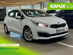 Valkoinen Käytetty 2016 Kia Ceed EX Sedan | 12 900 € (Perustarjous)