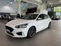 Käytetty 2019 Ford Focus ST-Line Viistoperä | 13 990 € (Hieman kallis)