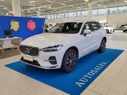 Valkoinen Käytetty 2021 Volvo XC60 Inscription Katumaasturi | 43 900 € (Kallis)