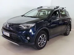 Sininen Käytetty 2018 Toyota RAV4 Edition Katumaasturi | 22 900 € (Hyvä tarjous)