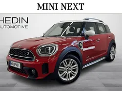 Punainen Käytetty 2023 Mini Cooper Countryman Essential Katumaasturi | 31 800 € (Perustarjous)