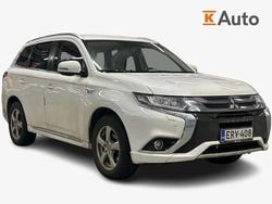 Käytetty 2016 Mitsubishi Outlander P-HEV Farmari | 11 500 € (Perustarjous)