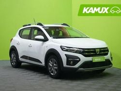 Valkoinen Käytetty 2023 Dacia Sandero Comfort Katumaasturi | 14 800 € (Supertarjous)