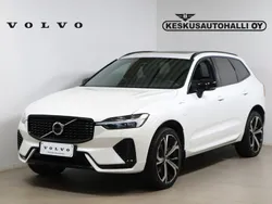 Valkoinen Käytetty 2022 Volvo XC60 R-Design Katumaasturi | 43 900 € (Hyvä tarjous)
