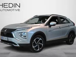 Harmaa Käytetty 2021 Mitsubishi Eclipse Cross Intense Katumaasturi | 21 600 € (Perustarjous)