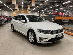 Käytetty 2018 VW Passat GTE Farmari | 15 900 € (Supertarjous)