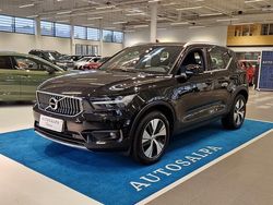 Musta Käytetty 2021 Volvo XC40 Inscription Katumaasturi | 27 900 € (Perustarjous)