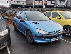 Käytetty 2000 Peugeot 206 Viistoperä | 850 €