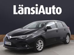 Käytetty 2018 Toyota Auris Hybrid Active Viistoperä | 15 790 € (Perustarjous)
