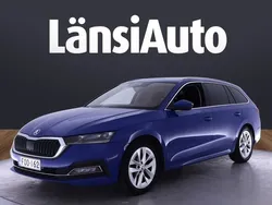 Sininen Käytetty 2021 Skoda Octavia Style Farmari | 17 400 € (Perustarjous)