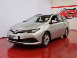 Hopea Käytetty 2017 Toyota Auris Touring Sports Edition Farmari | 18 250 € (Hieman kallis)
