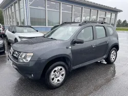 Harmaa Käytetty 2016 Dacia Duster Katumaasturi | 11 800 € (Perustarjous)