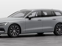 Harmaa Uusi 2025 Volvo V60 Performance Farmari | 56 900 € (Kallis)