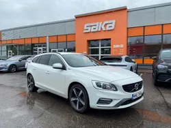 Käytetty 2018 Volvo V60 R-Design Farmari | 16 600 € (Supertarjous)