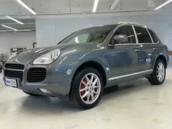 Harmaa Käytetty 2005 Porsche Cayenne Turbo Katumaasturi | 14 490 €