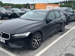 Käytetty 2019 Volvo V60 Momentum Farmari | 26 290 € (Hyvä tarjous)