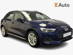 Sininen Uusi 2025 Audi A3 Sportback e-tron Advanced Viistoperä | 46 873 € (Hieman kallis)