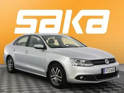 Käytetty 2012 VW Jetta Highline Sedan | 10 390 € (Perustarjous)