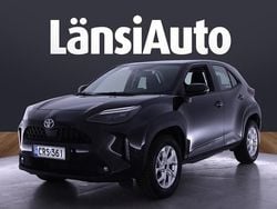 Musta Käytetty 2024 Toyota Yaris Cross Active Katumaasturi | 25 390 € (Hyvä tarjous)
