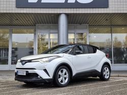 Valkoinen Käytetty 2019 Toyota C-HR Edition Katumaasturi | 19 900 € (Hyvä tarjous)